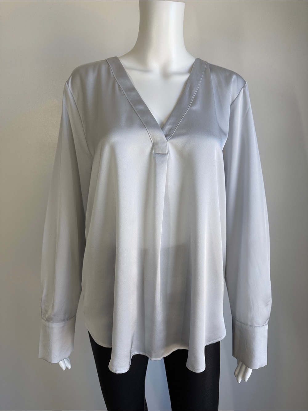 Ann Taylor Mixed Media Pleat Front Top - Size L